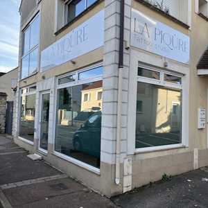 La piqûre , un tatoueur à Maurepas